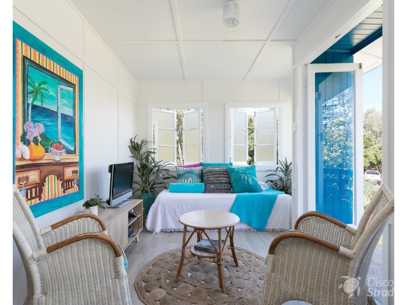 13 Mooloomba Road, Point Lookout QLD 4183