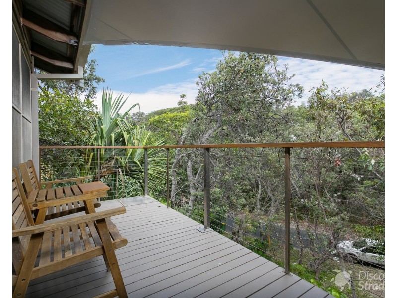 32 Samarinda Way, Point Lookout QLD 4183