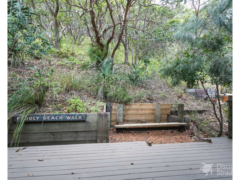 32 Samarinda Way, Point Lookout QLD 4183