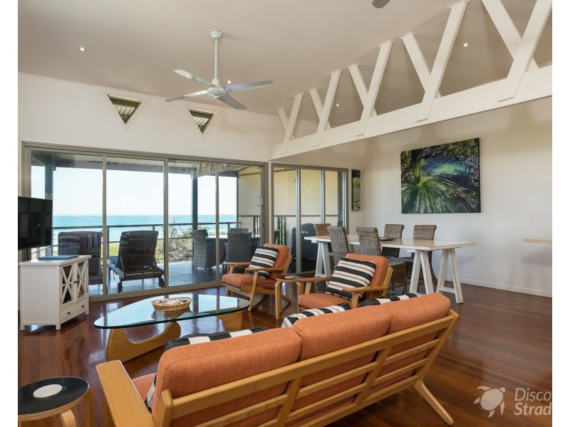Claytons 5/122 Mooloomba Road, Point Lookout QLD 4183