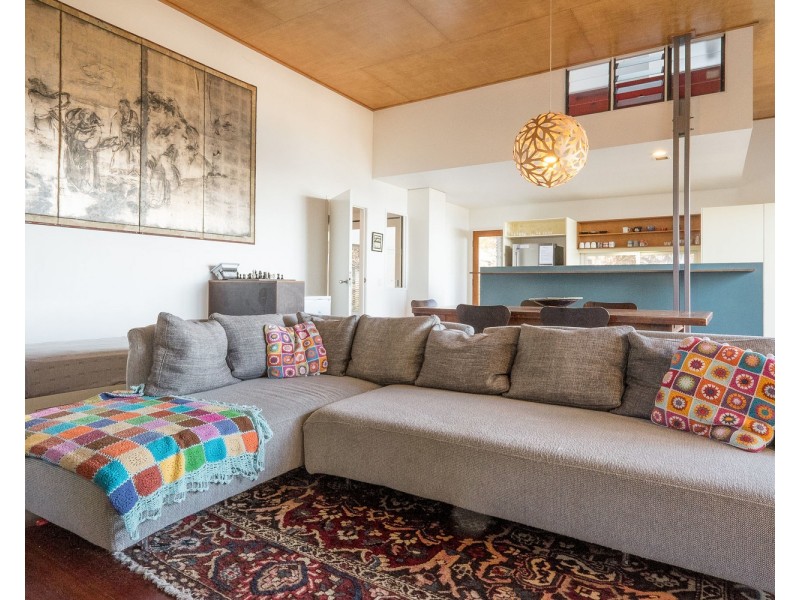 6 Samarinda Drive, Point Lookout QLD 4183