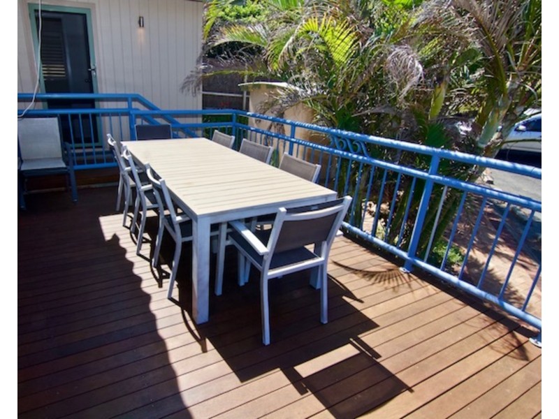 5/4-10 Kennedy Drive, Point Lookout QLD 4183