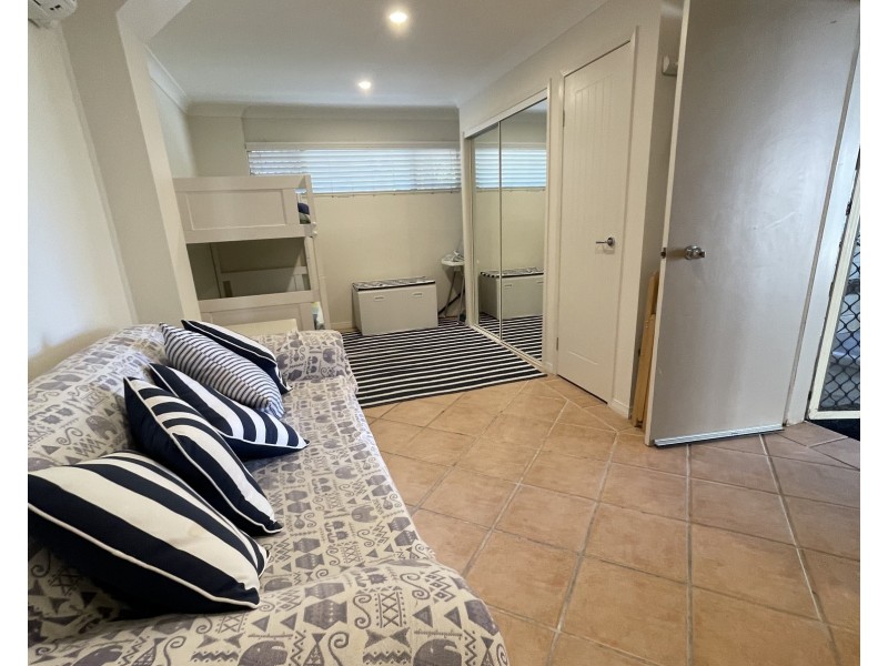 5/4-10 Kennedy Drive, Point Lookout QLD 4183