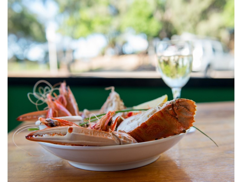 “Fishes Cafe” Mooloomba Road, Point Lookout QLD 4183