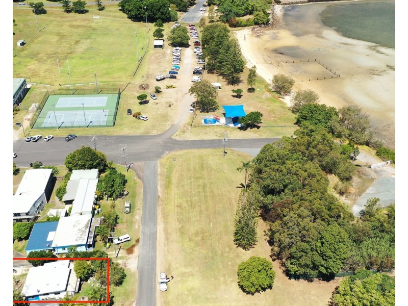 6 Oxley Parade, Dunwich QLD 4183