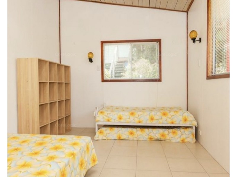 6 Oxley Parade, Dunwich QLD 4183