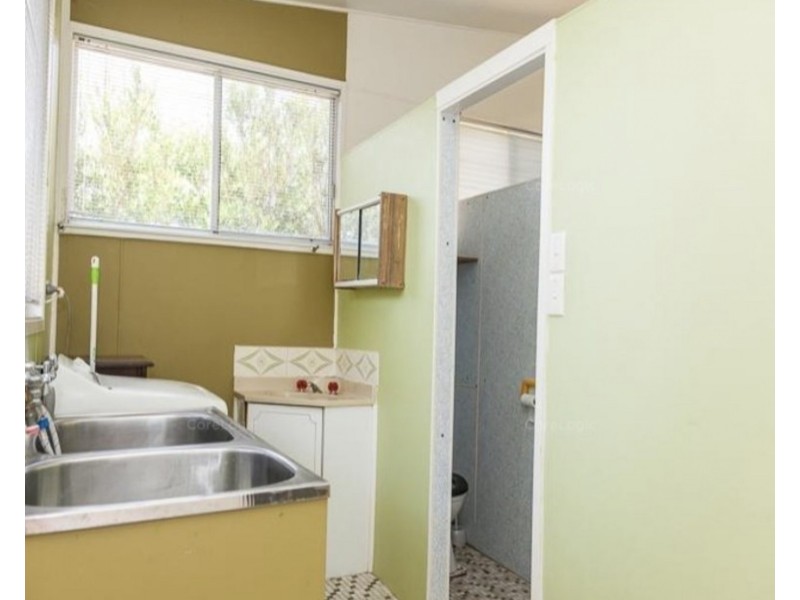 6 Oxley Parade, Dunwich QLD 4183