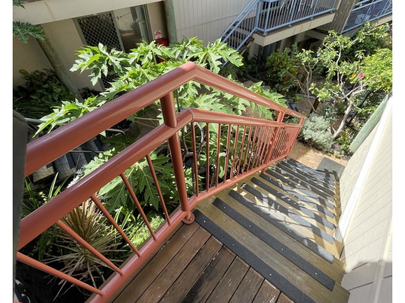 12/4-10 Kennedy Drive, Point Lookout QLD 4183