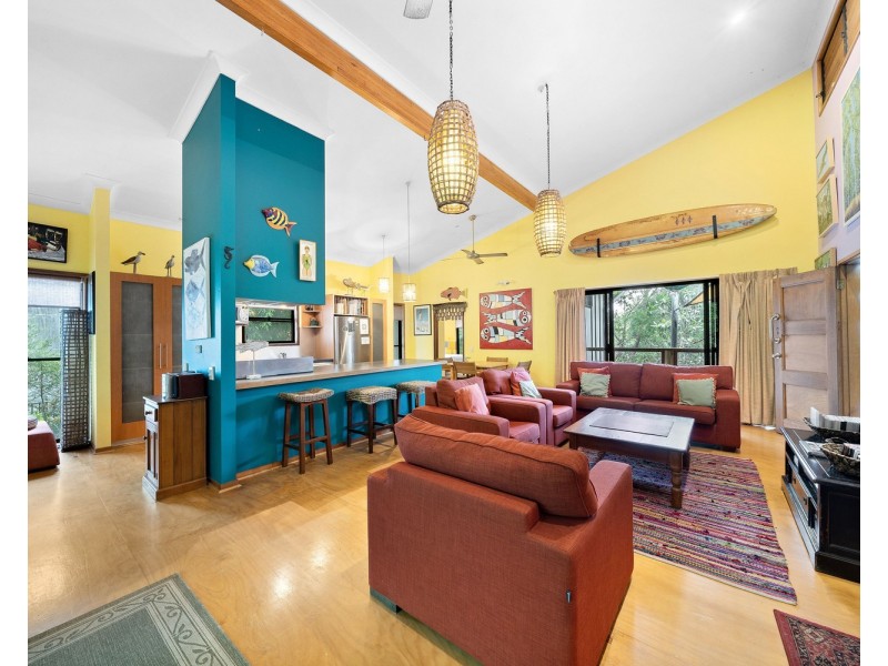 5 Bimba Street, Point Lookout QLD 4183