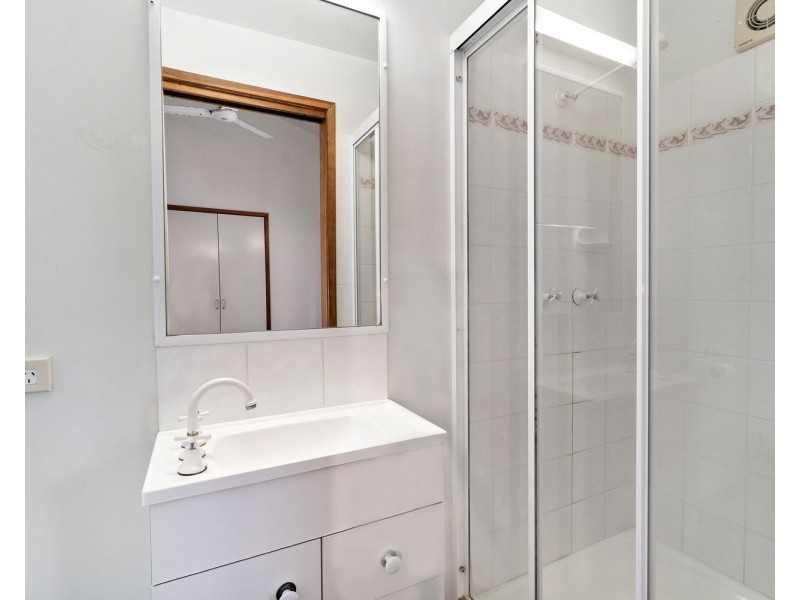 36 Samarinda Way, Point Lookout QLD 4183