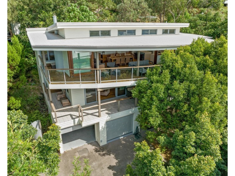 1/16 Cumming Parade, Point Lookout QLD 4183