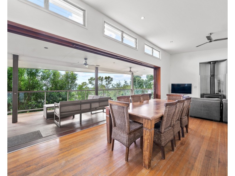 1/16 Cumming Parade, Point Lookout QLD 4183