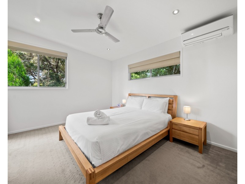 1/16 Cumming Parade, Point Lookout QLD 4183