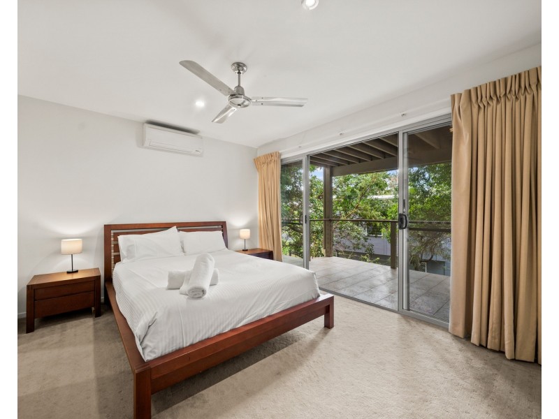 1/16 Cumming Parade, Point Lookout QLD 4183