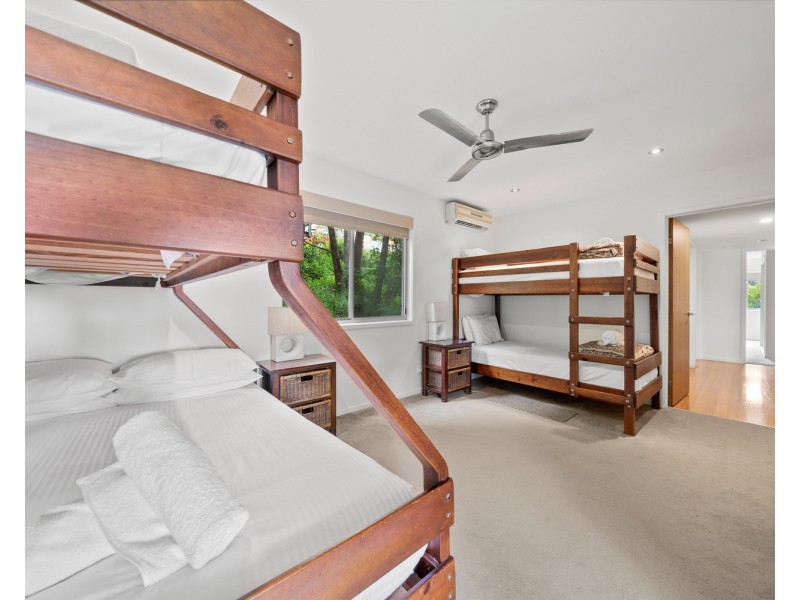 1/16 Cumming Parade, Point Lookout QLD 4183