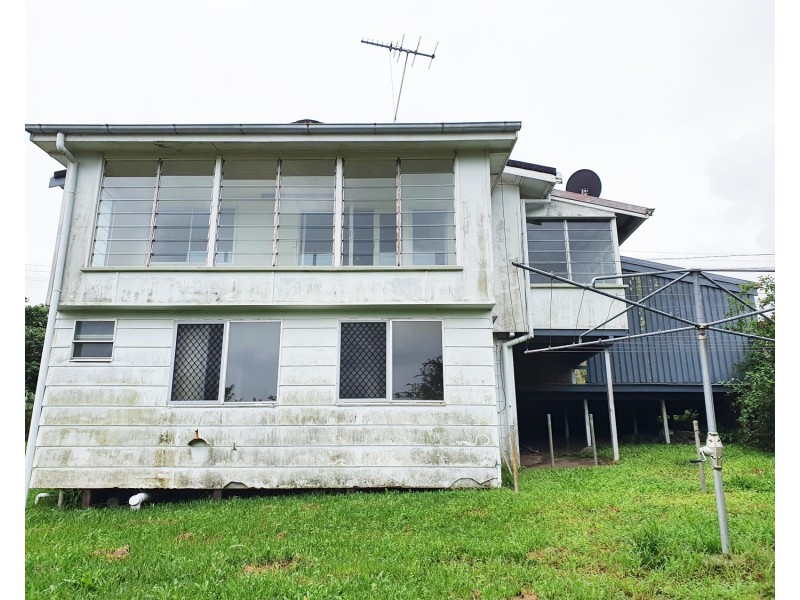 16 Guy Crescent, Dunwich QLD 4183