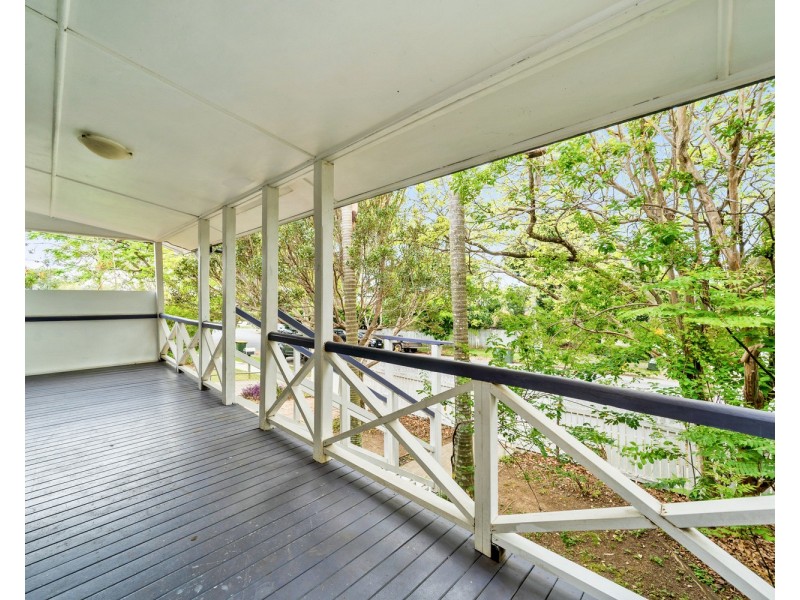27 Gibson Street, Annerley QLD 4103