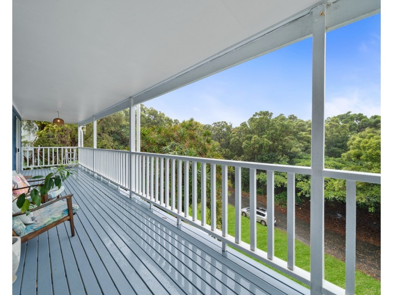 139 Dickson Way, Point Lookout QLD 4183