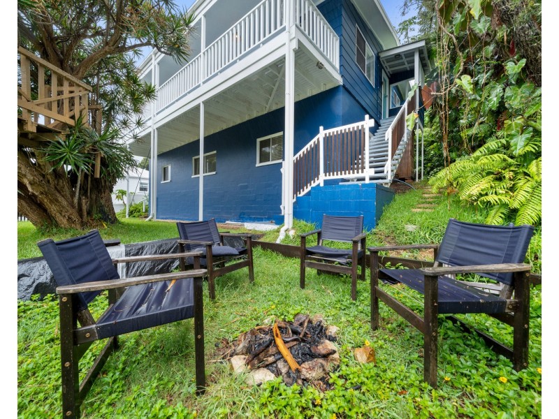 139 Dickson Way, Point Lookout QLD 4183