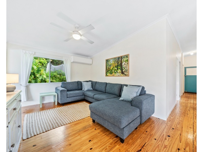 139 Dickson Way, Point Lookout QLD 4183