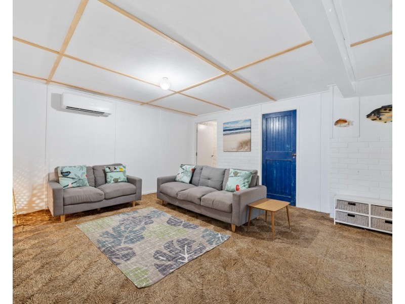 139 Dickson Way, Point Lookout QLD 4183