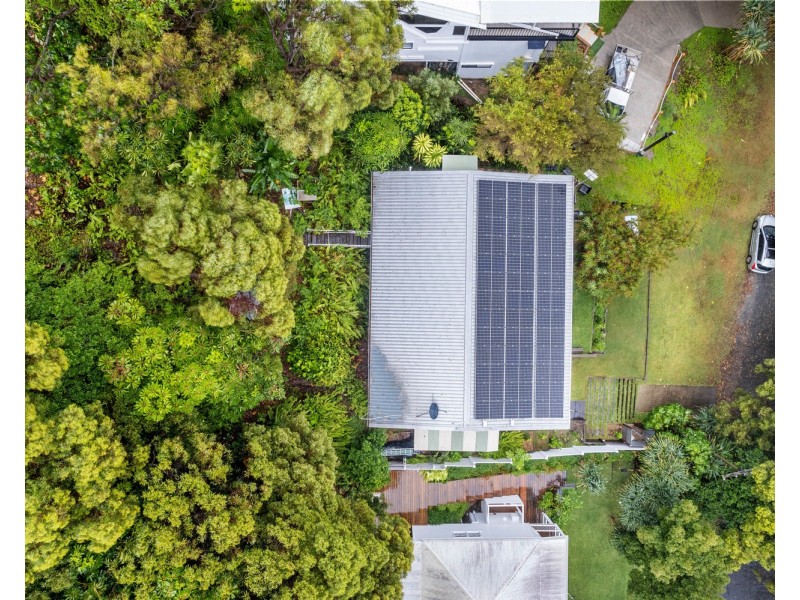 139 Dickson Way, Point Lookout QLD 4183