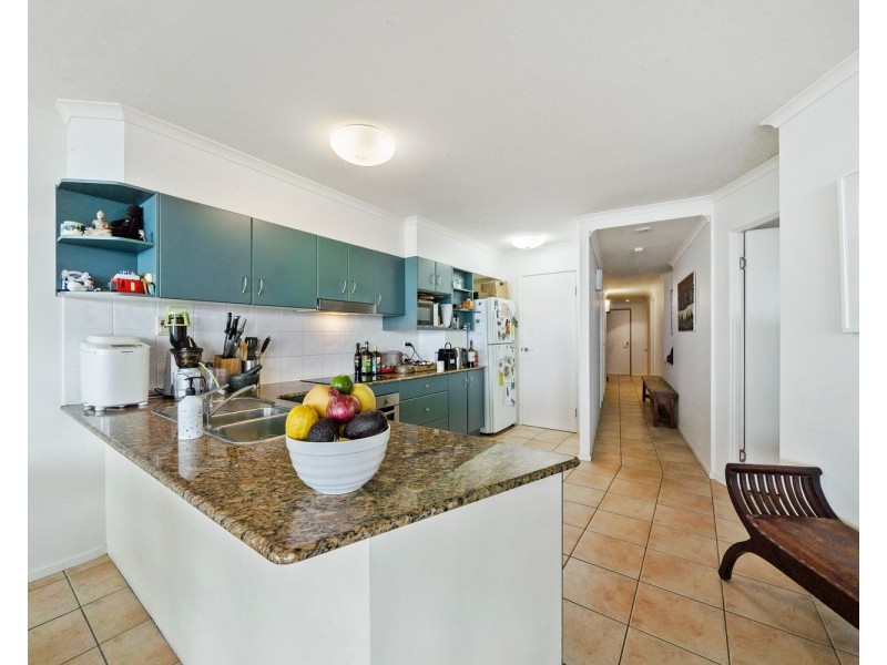 28/7A Samarinda Drive, Point Lookout QLD 4183