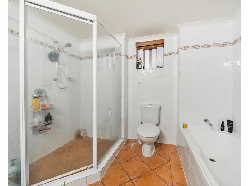 28/7A Samarinda Drive, Point Lookout QLD 4183