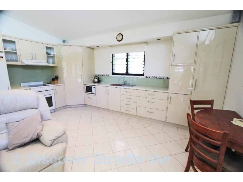 58 Kindara Street, Amity Point QLD 4183