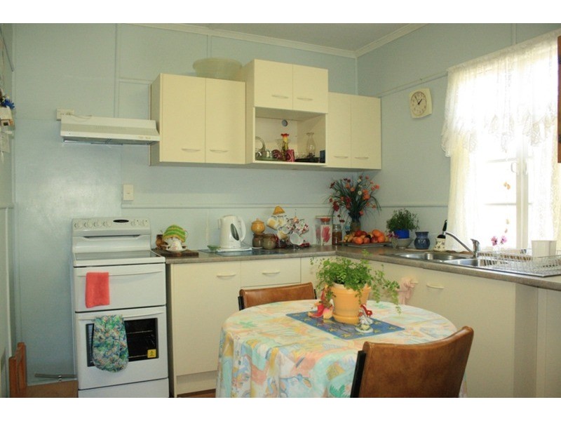 23 Flinders Avenue, Dunwich QLD 4183