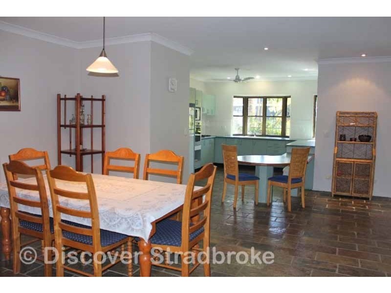 124 Tramican Street, Point Lookout QLD 4183