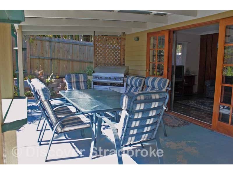 124 Tramican Street, Point Lookout QLD 4183
