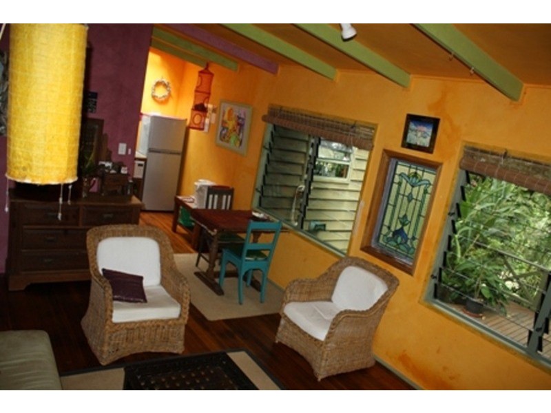 20A Yarrong Road, Point Lookout QLD 4183