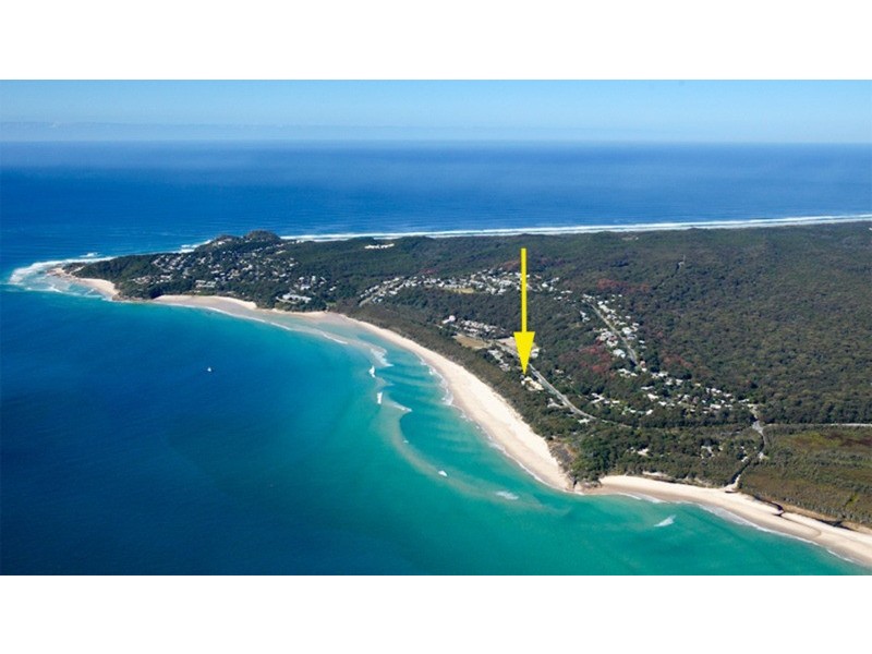 108 Dickson Way, Point Lookout QLD 4183