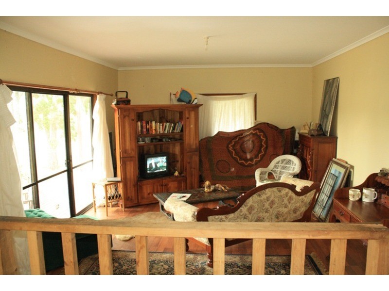 38 Gonzales Street, Amity Point QLD 4183