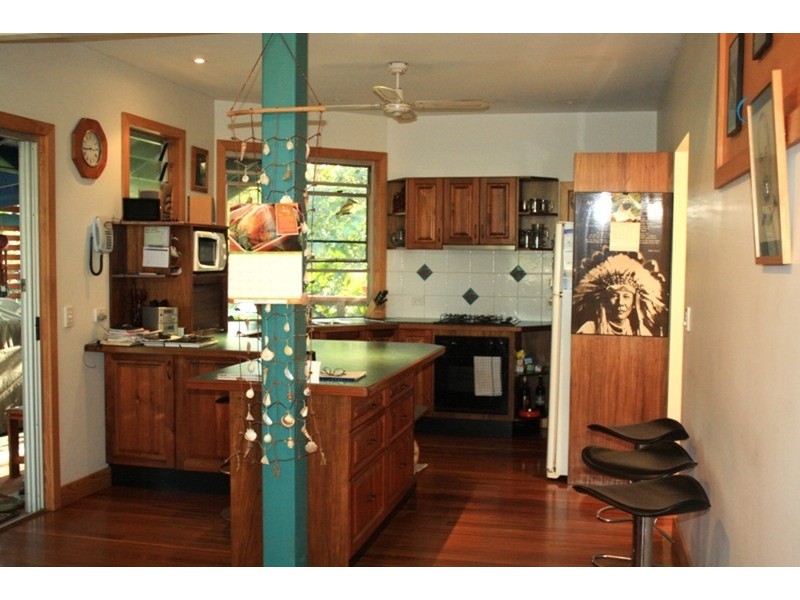29 Bigoon Road, Point Lookout QLD 4183