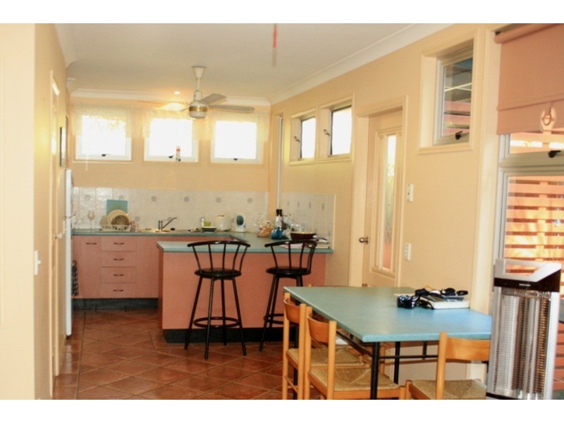29 Bigoon Road, Point Lookout QLD 4183