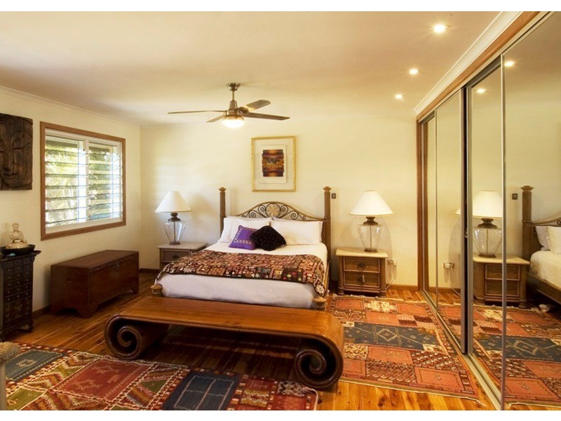 41 Cumming Parade, Point Lookout QLD 4183