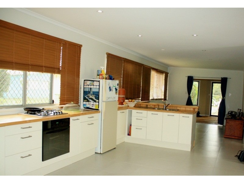 15 Fraser Street, Dunwich QLD 4183