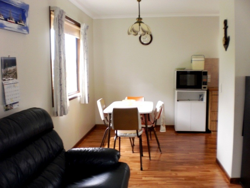 3 Rainbow Crescent, Dunwich QLD 4183