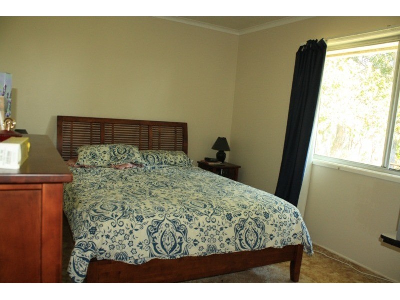 15 Rainbow Crescent, Dunwich QLD 4183