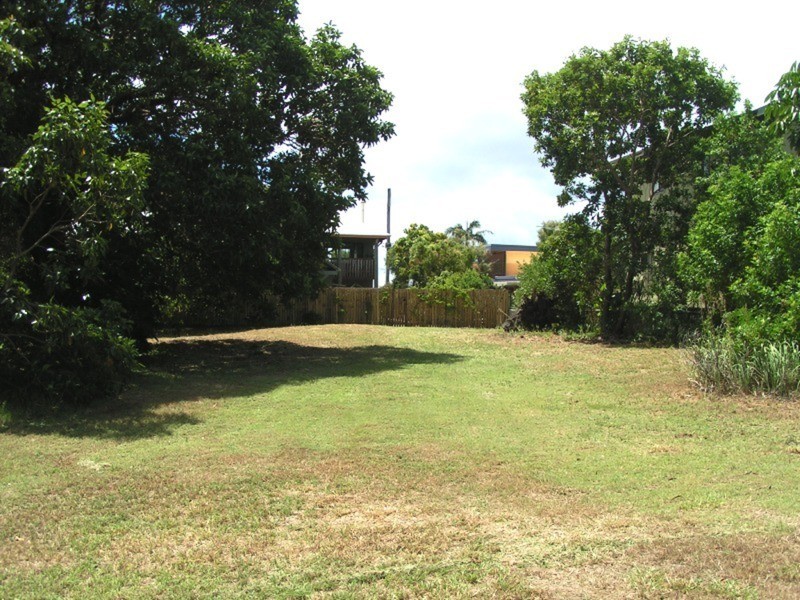 104 Mooloomba Road, Point Lookout QLD 4183