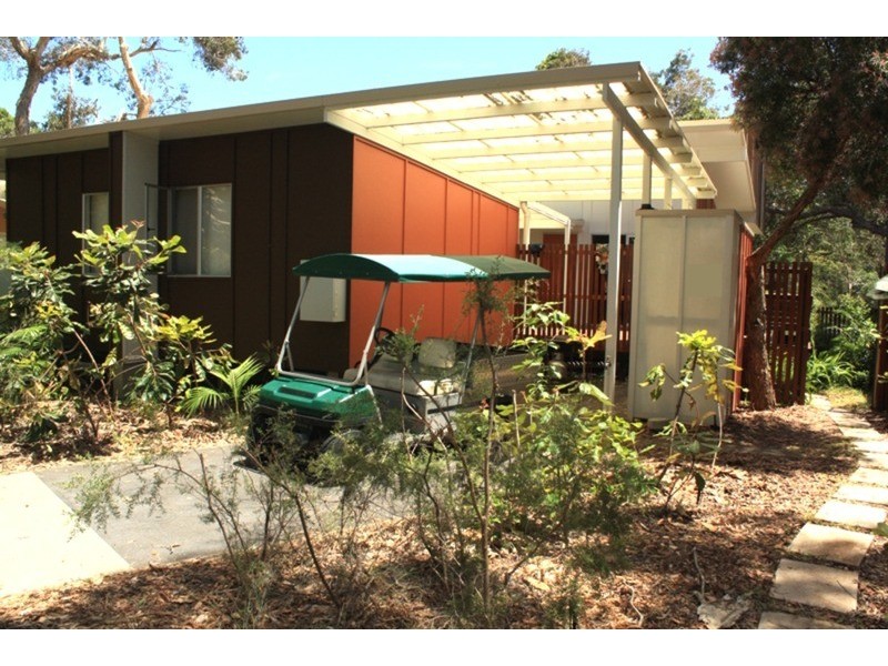 49 Dickson Way, Point Lookout QLD 4183