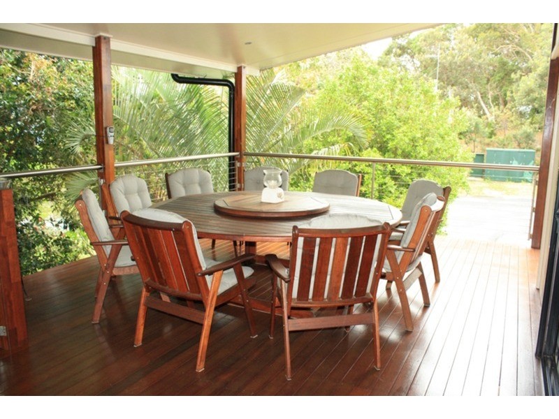 28 Tramican Street, Point Lookout QLD 4183