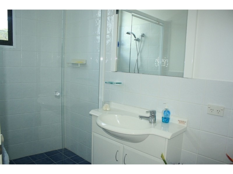 119 Tramican Street, Point Lookout QLD 4183