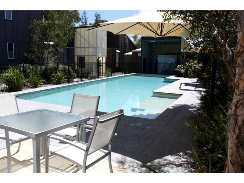 49 Dickson Way, Point Lookout QLD 4183
