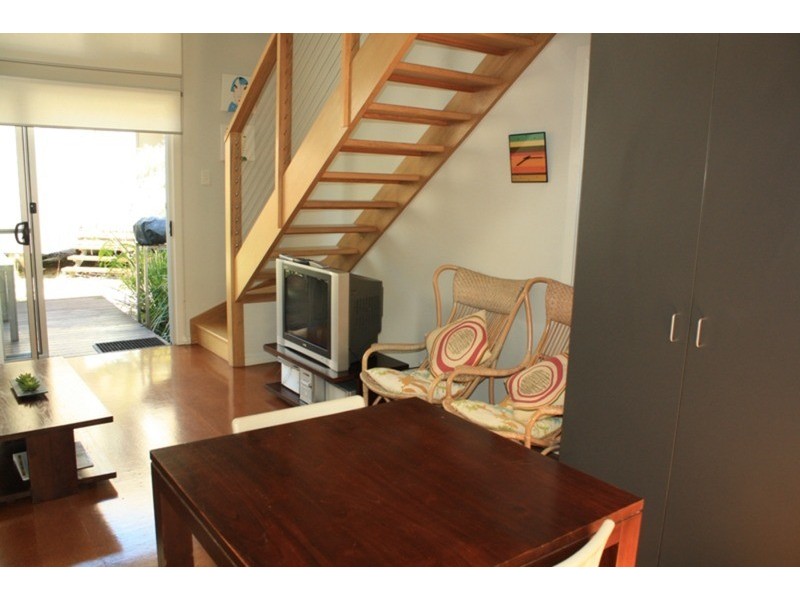 49 Dickson Way, Point Lookout QLD 4183