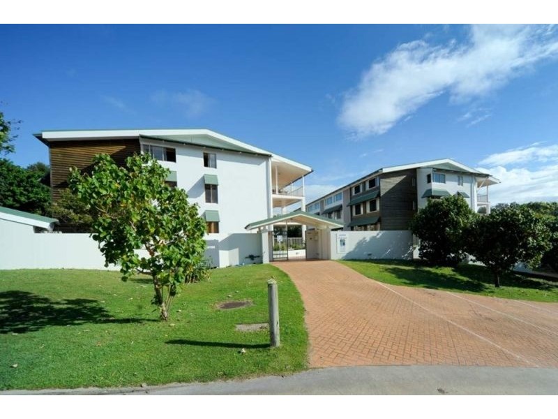 24/11-13 Samarinda Drive, Point Lookout QLD 4183