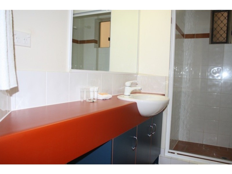 24/11-13 Samarinda Drive, Point Lookout QLD 4183