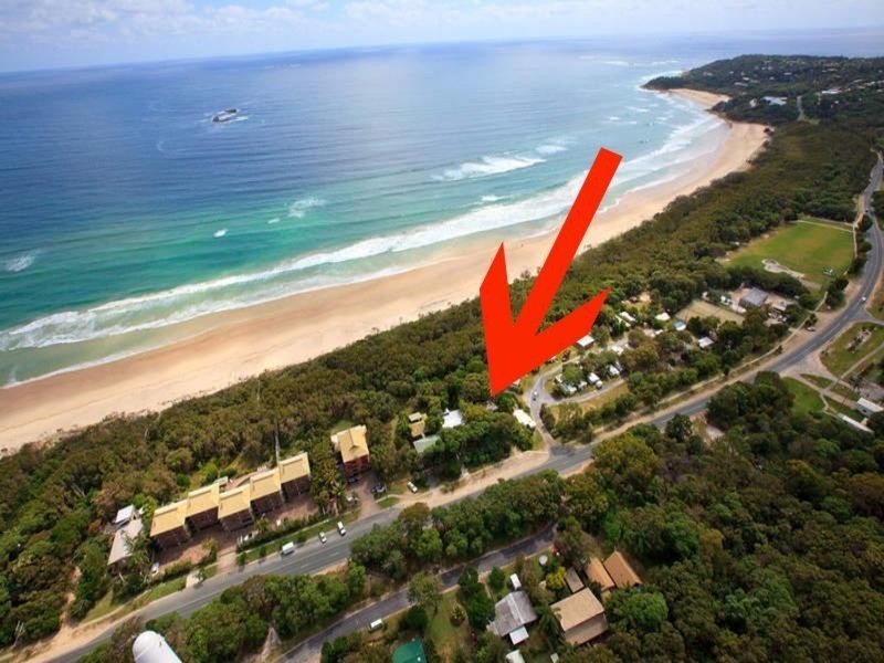 102 Dickson Way, Point Lookout QLD 4183